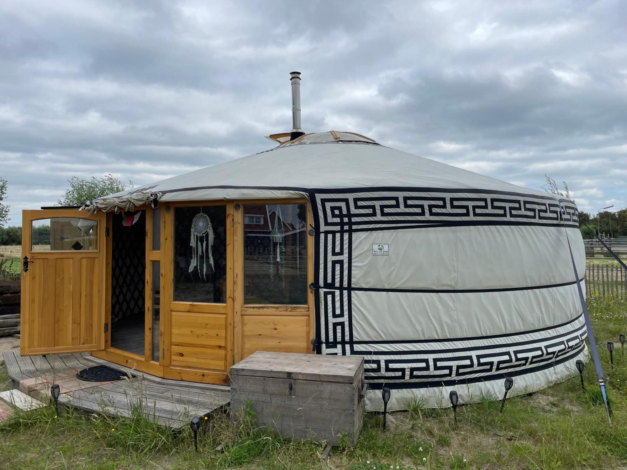 Luxe Yurt Hotel Koudekerke Exterior photo